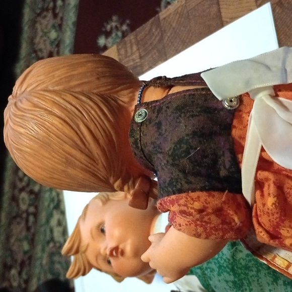 2 Hummel rubber dolls, boy and girl, stamped on each neck - Picture 4 of 8